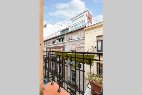 PUERTA DE TOLEDO APARTMENT 3BR 2BT (LA LATINA) - image 10