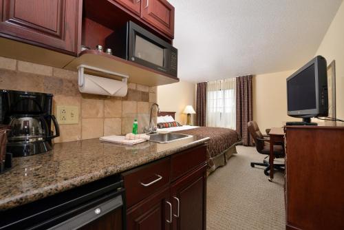 Staybridge Suites West Des Moines, an IHG Hotel