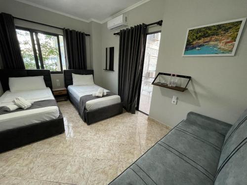 Villa Balbi 34 – Saranda, OR