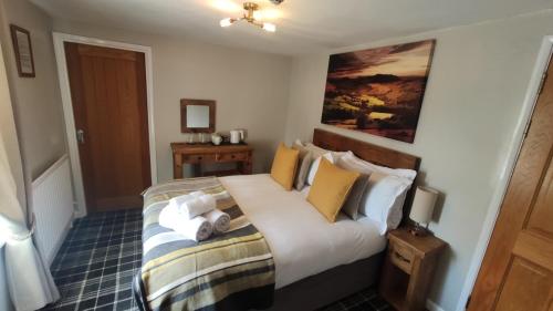 The Boot Inn - image 5