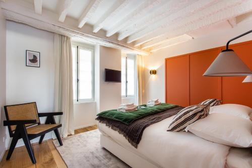 Cozy Apartment -2BR/6P- Notre-Dame Cathedral - image 9