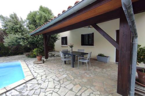 T1 cadre relaxant et proche du centre gîte à louer Vielle-Adour