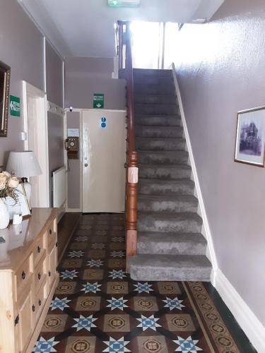 Chantry Villa Hotel - image 5