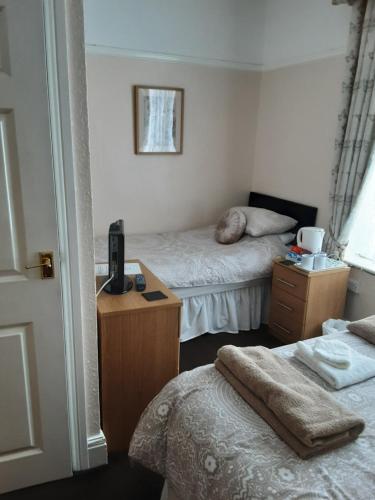 Chantry Villa Hotel - image 9