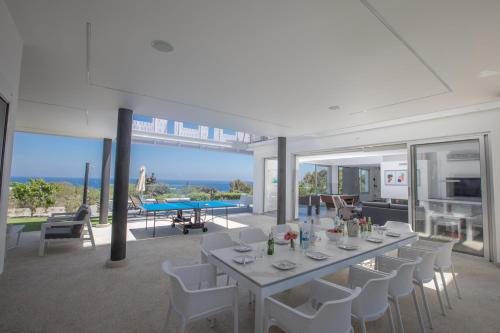 Chloe Luxury Villas