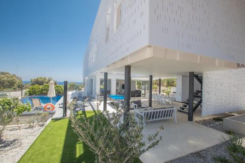 Chloe Luxury Villas