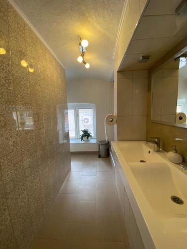 Guesthouse Kod Keme - image 22
