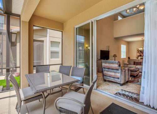 5BR Mansion - Family Resort - Private Pool and BBQ! - image 7