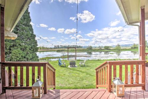McMinnville Wine Country Home with Hot Tub and Deck - image 11