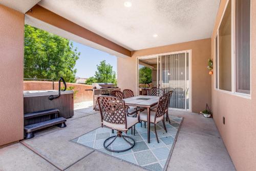 Red Rock Ranch Retreat: Paradise Village #10 - image 3