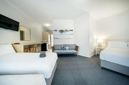 Woolgoolga Coast Motel Room Type - Family Room - Not Pet Friendly 