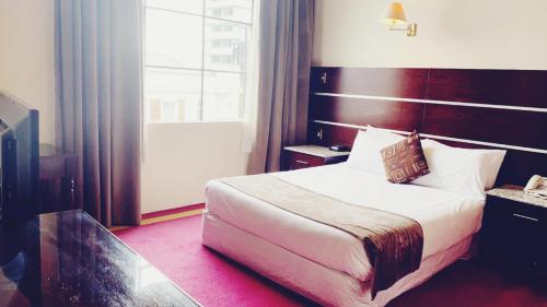 room detail thumbnail 0