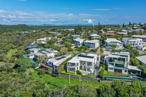 Expansive Ocean Views, Sunrise Beach