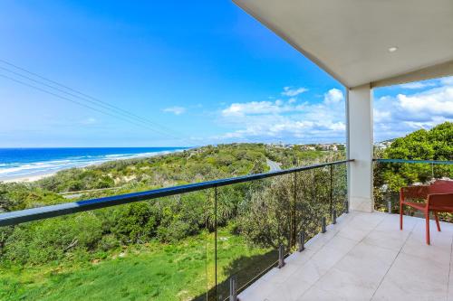 Indulgent beachside luxury, Sunrise Beach