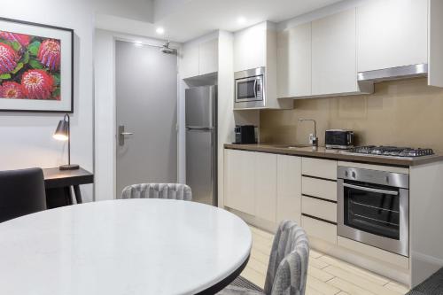 Meriton Suites North Ryde - image 9