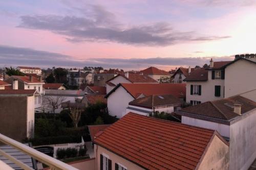 Superb Apartment In Biarritz Near The Beach