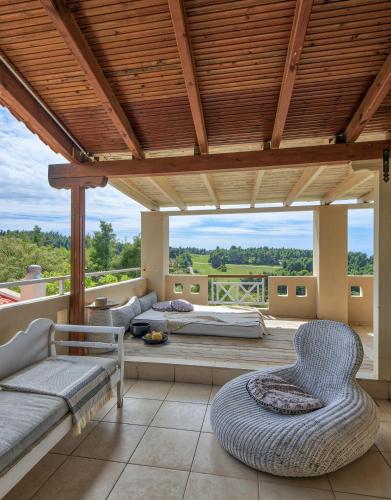 Dotări, Sanidiamonds in Chalkidiki