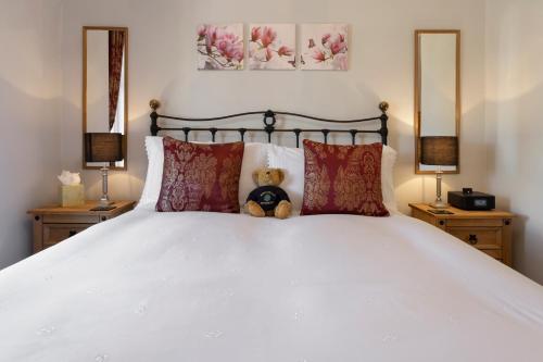 Beechwood - image 3