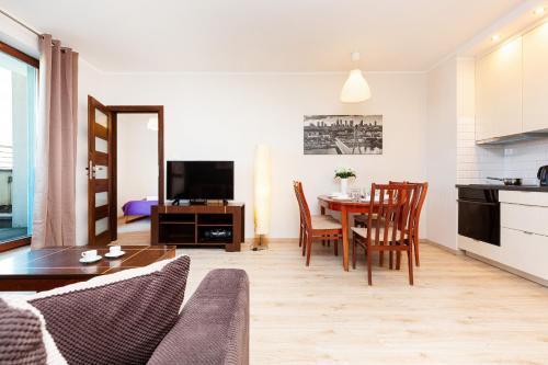 Apartamenty Bliska Praga by Renters - main image