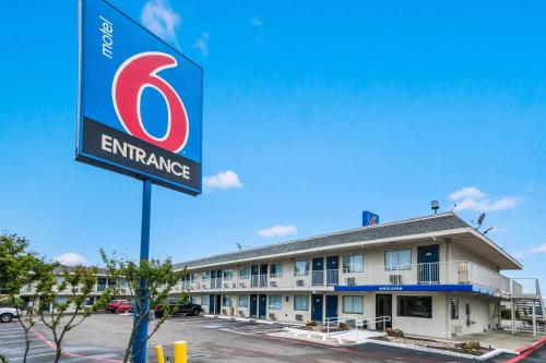 Motel 6-Irving, TX - Dallas in Irving, USA