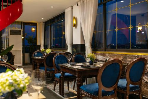 Restauracja, Carillon Boutique Hotel in Hanoi