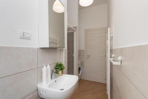 Cialdini Apartment Close to the City Center by Wonderful Italy, Turin (photo 11)