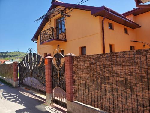 Апартаменти "Ілона" в центрі Східниці in Skhidnytsya