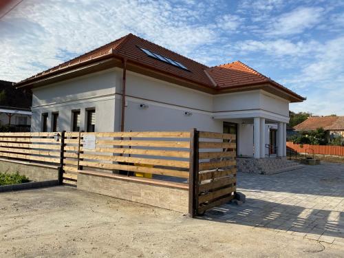 A szálláshely kívülről, Lukács Vendégház (Lukacs Vendeghaz) in Miskolc Városközpont