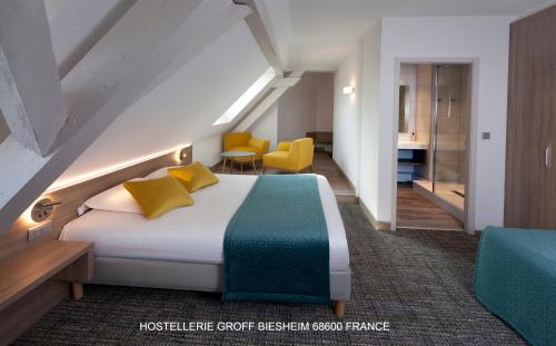 2 twin beds