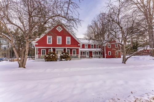 Franconia Village Retreat - homey small town feel close to tons of area attractions! - image 5