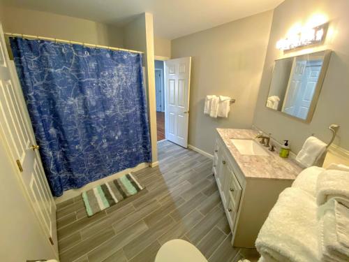 E7 Sunny Bretton Woods private home next to the slopes of Bretton Woods Hot Tub, Wifi E7 Sunny Bretton Woods private home next to the slopes of Bretton Woods Hot Tub, Wifi