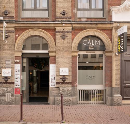 Entrance, CALM Appart' & Hostel in Lille City Center