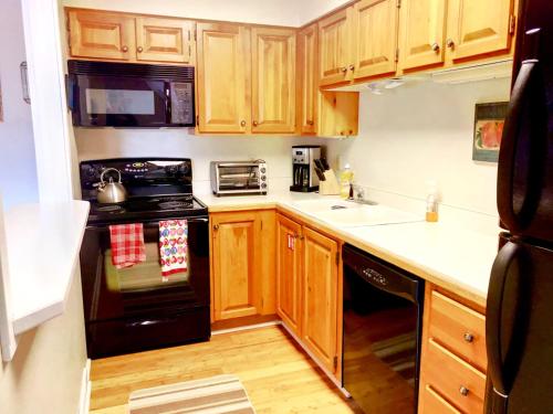 O3 Bretton Woods Cottage on beginner ski trail Perfect location for all seasons - image 12
