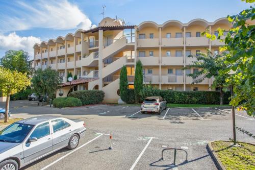 Exterior view, Appartement charmant a Antibes, 33 m², piscine partagee in La Fontonne