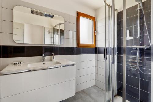 Charmante Maison En Campagne Pres De Nevez Avec Jardin Cloture - Névez