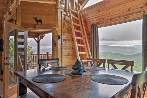 Million Mile View Cabin with Games and Mtn View - image 6