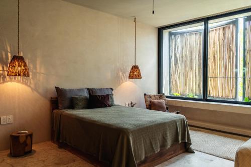 Alexa Luxury Penthouse - Private Pool - Essentia