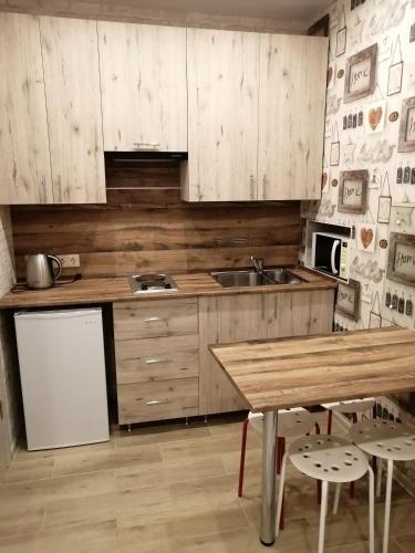 Apartment on Orlovskyy Pereulok 1 - image 5