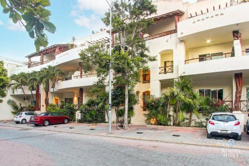 Stunning Las Olas by Playa Rentals Properties