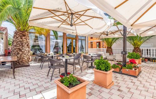 Villa San Rocco Bed & Breakfast - image 4
