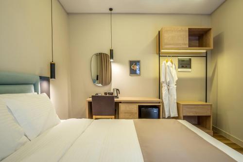 Philia Boutique Hotel - image 2