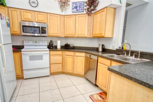 Hunters-Creek-3045 - image 2