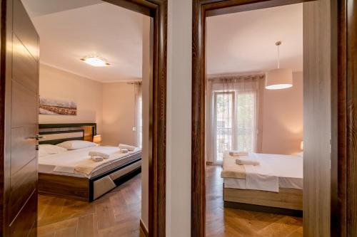 Apartmani Matej - image 13