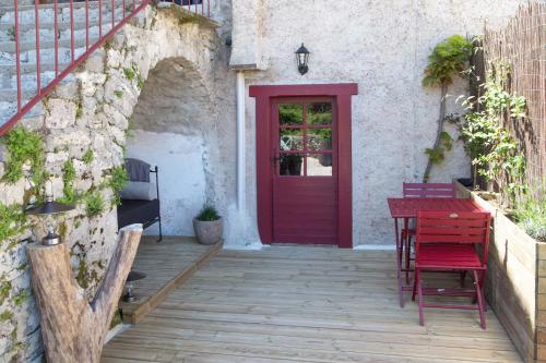 Maison Lapopie chambres et gîte (Maison Lapopie chambres et gite) in Saint-Gery
