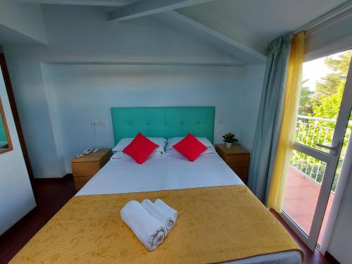 Hotel Sans Souci - image 8