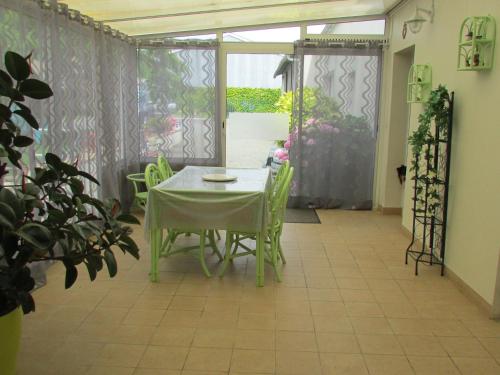 Gîte La Garnache 4 pièces 6 personnes - FR-1-426-438 - image 4
