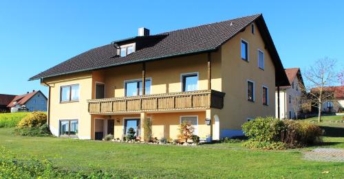 Ferienwohnung Träxler - Apartment - Thanstein