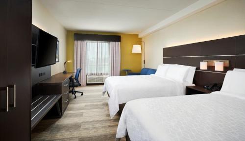 Holiday Inn Express & Suites Windsor East - Lakeshore, an IHG Hotel