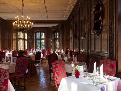 Restauracja, Gastehaus Schloss Saareck in Mettlach