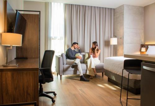 Staybridge Suites - Guadalajara Novena by IHG